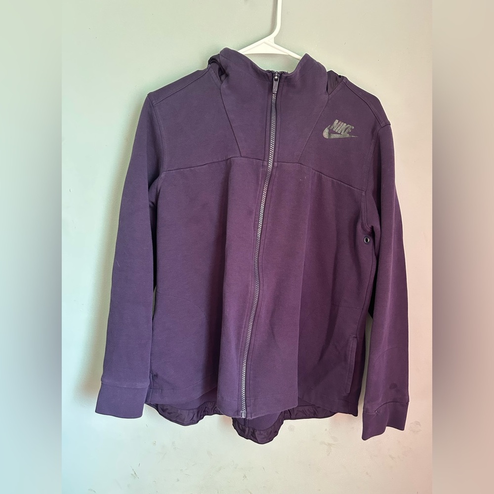 Nike Women’s Purple Jacket